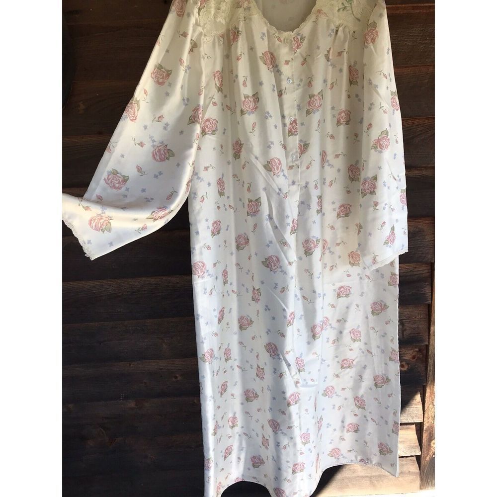 SLEEPWEAR Satin Night Gown Cottagecore  Mid Button VTG Floral